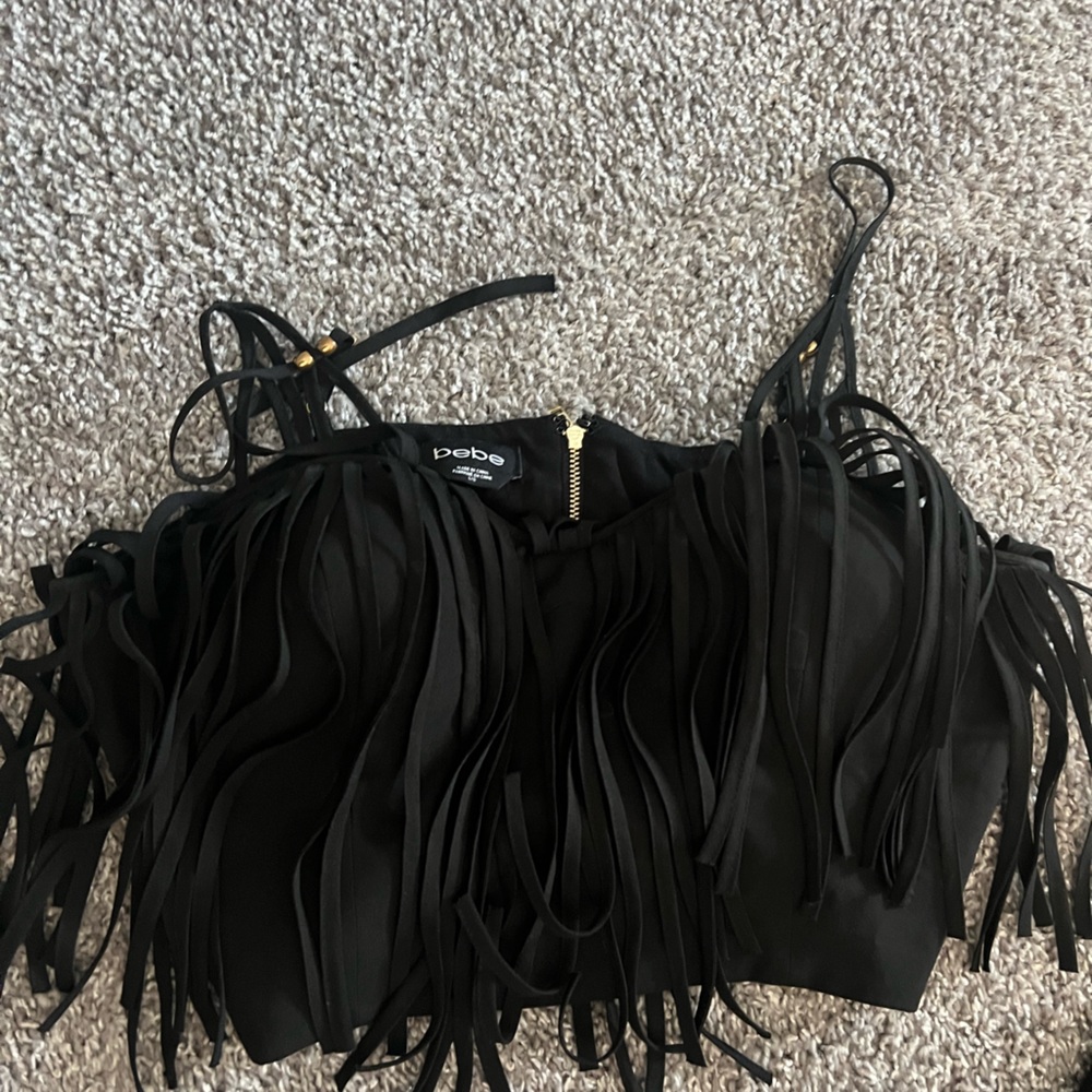 Bebe fringe crop top large